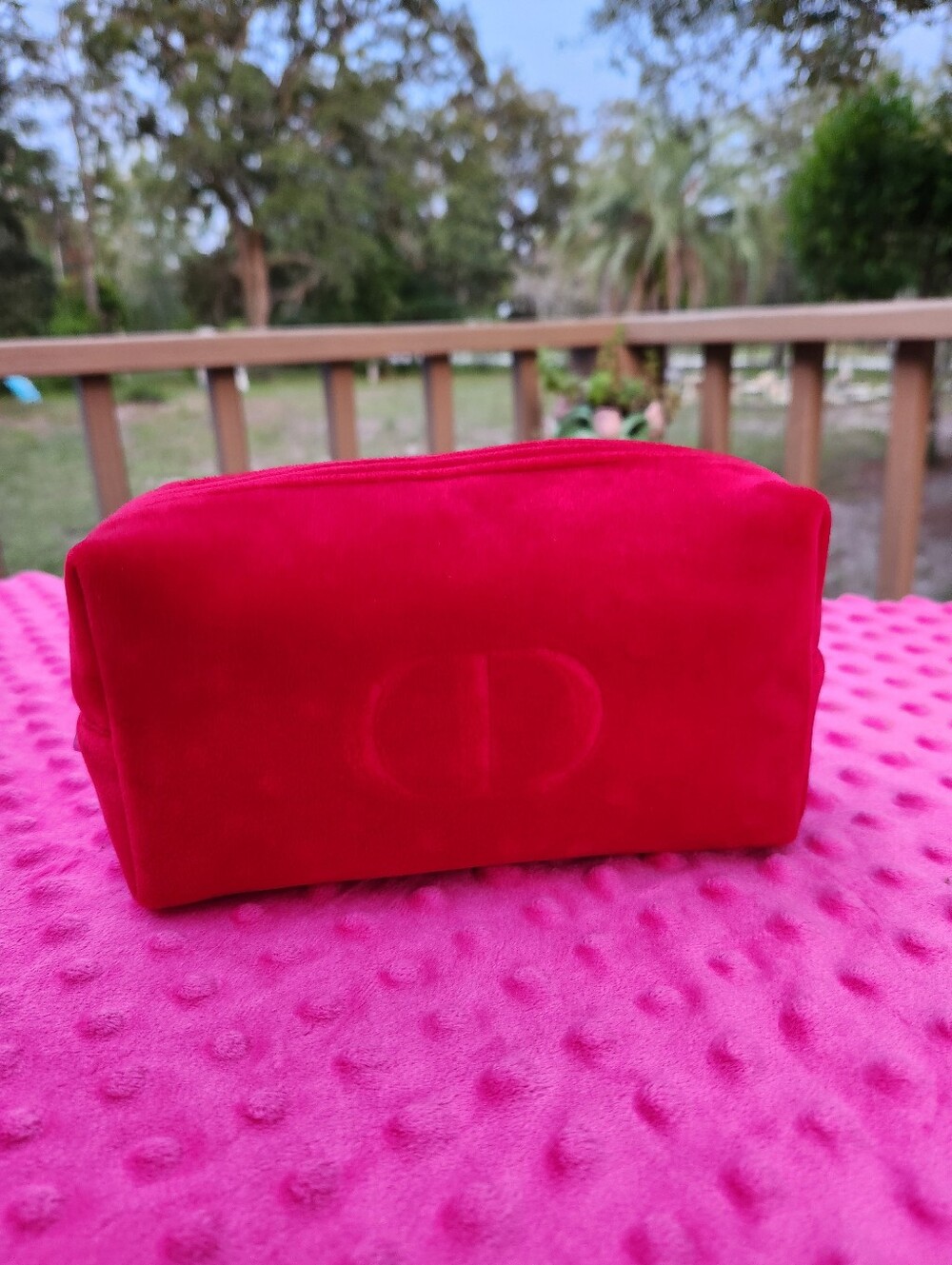 Dior Beauty, red velvet, cosmetic bag.